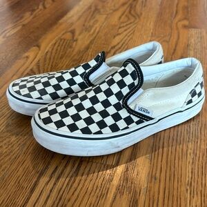 Slip on checkered Vans size 2.5